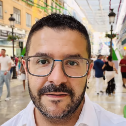 Anouar, De fixer van de Costa del Sol